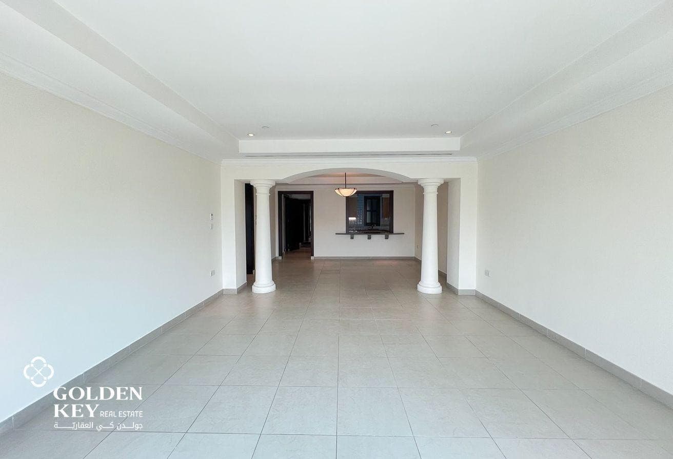 Marina View | Townhouse | SF | 2BR with Balcony