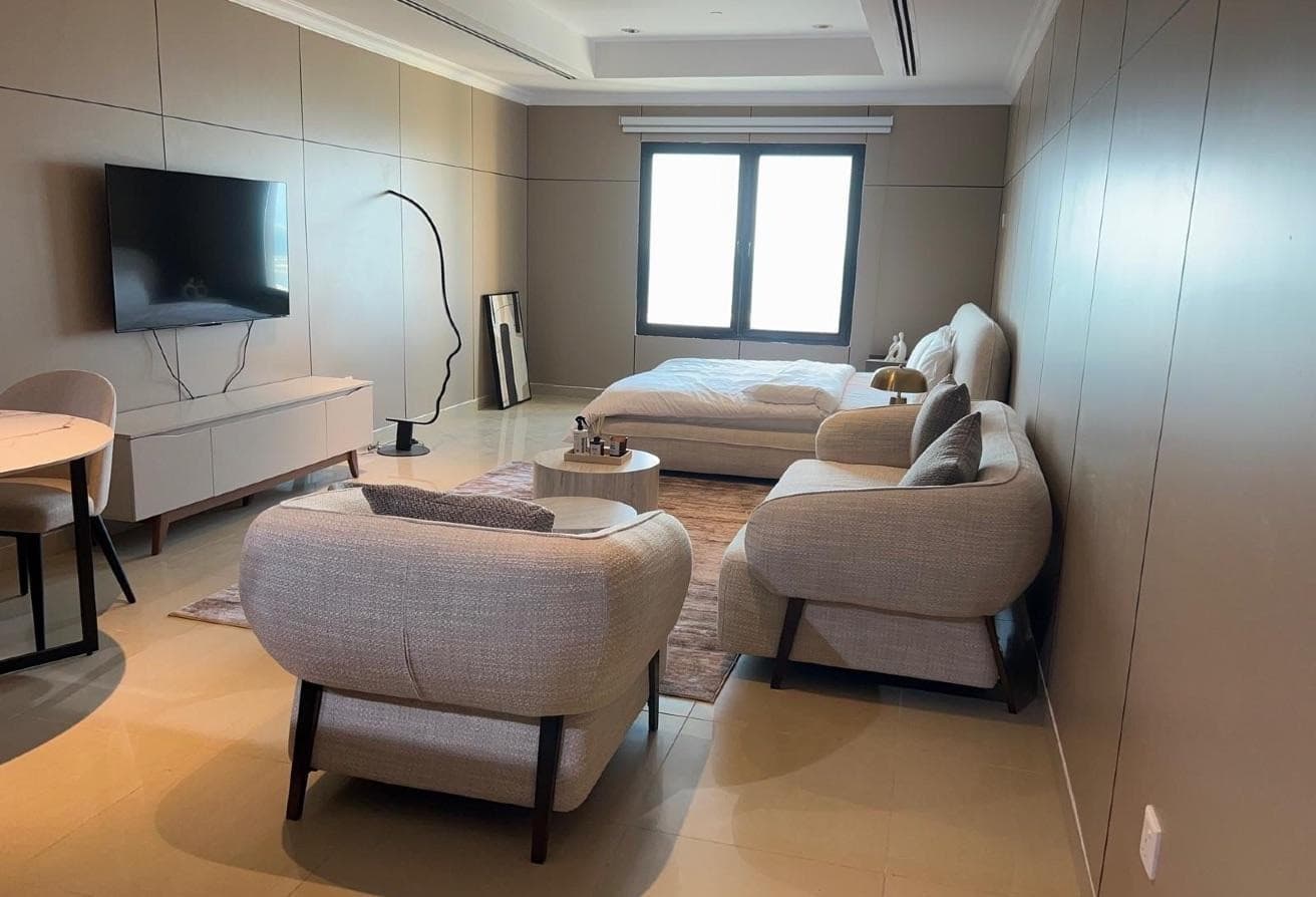Modern and Clean Studio/ Furnished / The pearl