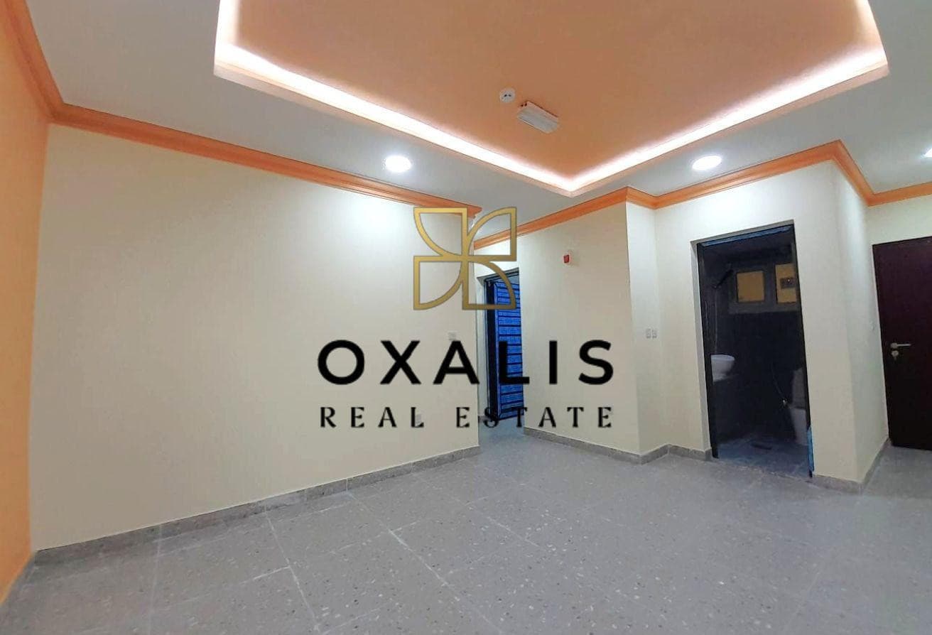 LOW PRICE! 2 BHK UNFURNISHED APARTMENT | LAST UNIT