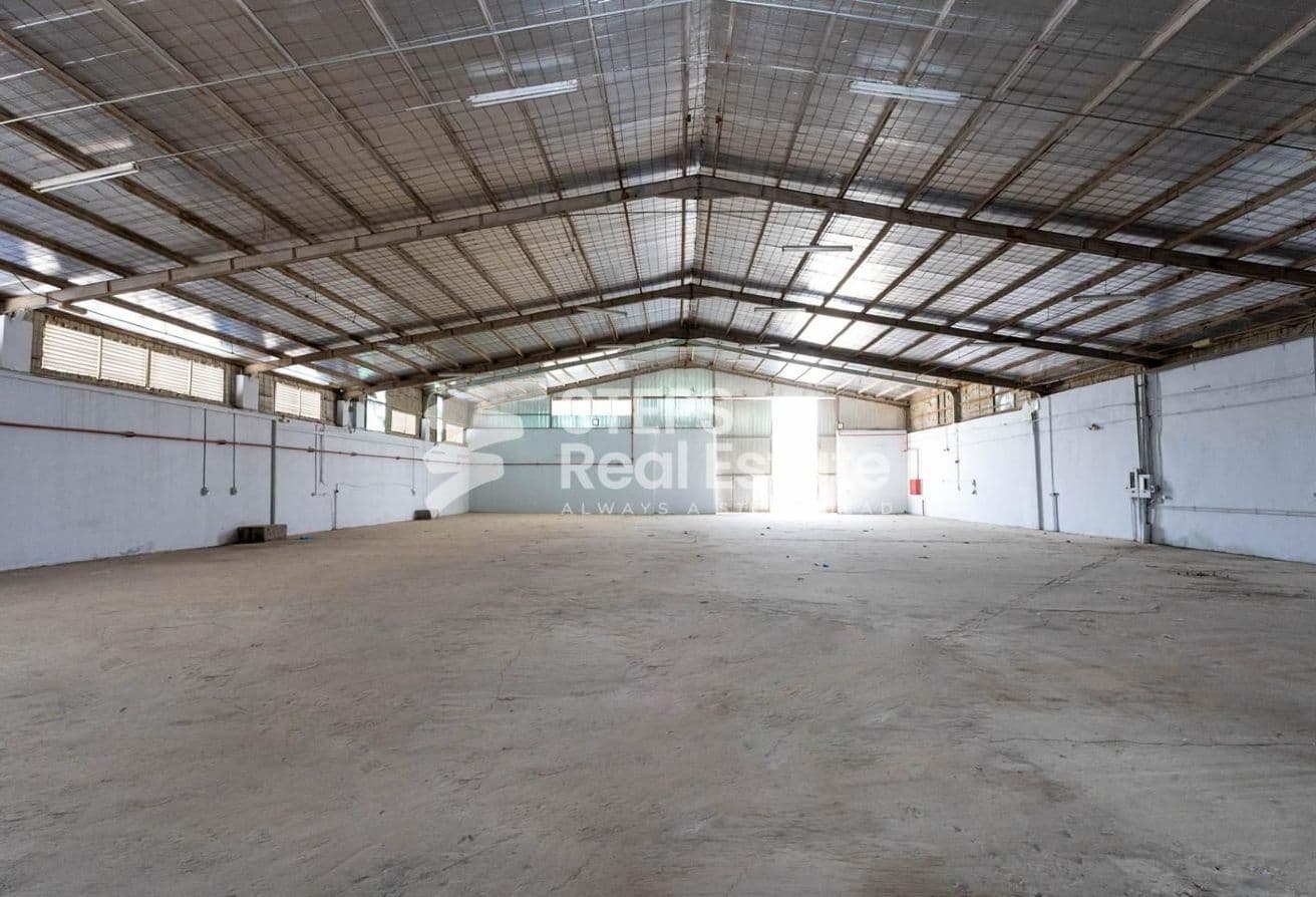 1500 SQM Garage for Rent in Industrial Area