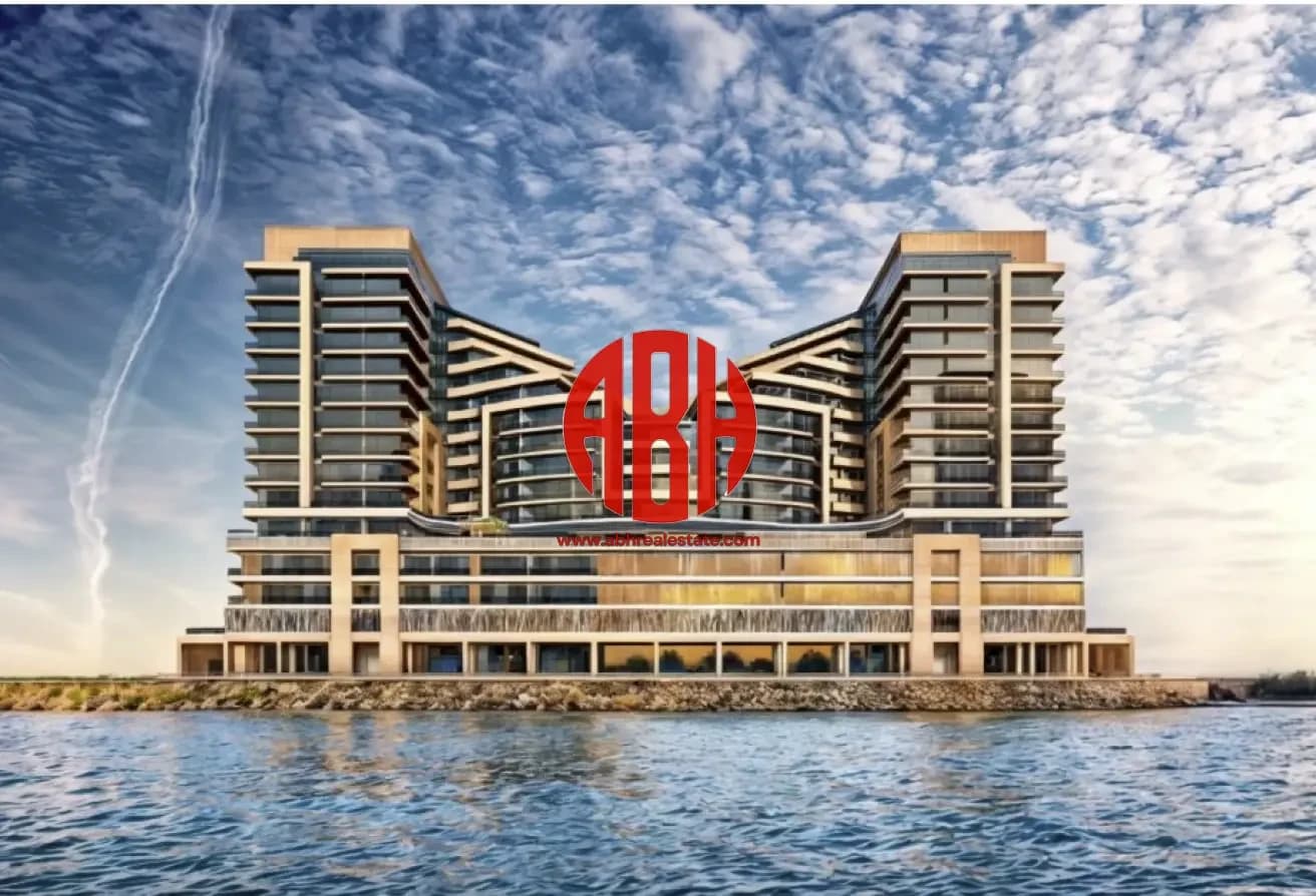 BRANDED SEA-VIEW STUDIOS | 2% DOWN | 7-YEAR PLAN