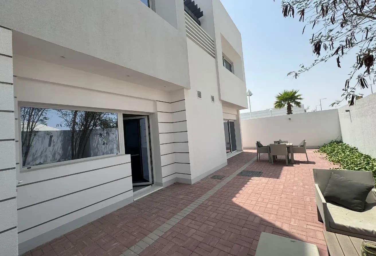 FULL FURNISHED 5BHK COMPOUND VILLA IN ASPIRE ZONE