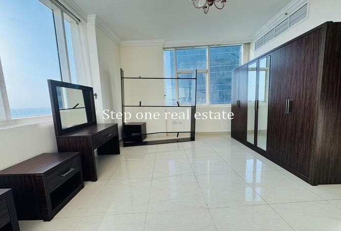 UNFURNISHED 3BHK PLUS MAID ROOM/ IN WEST BAY