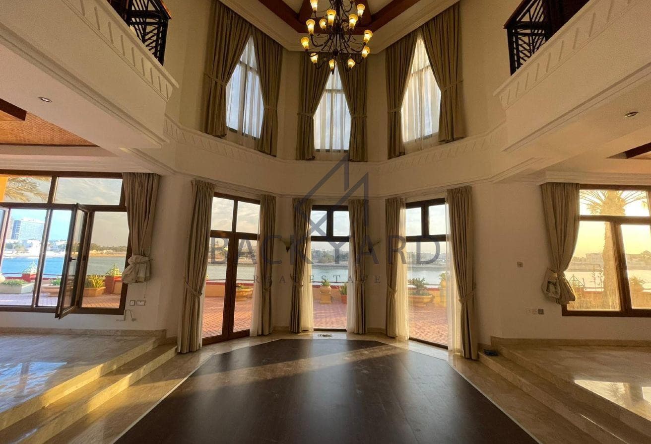 Exclusive Sea View Villa | West Bay