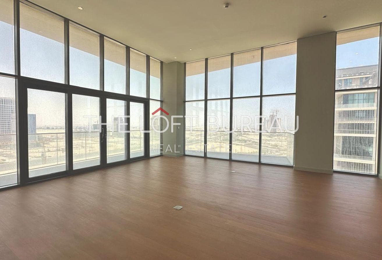2BHK | PP | 20% DP | Stunning City View | Balcony