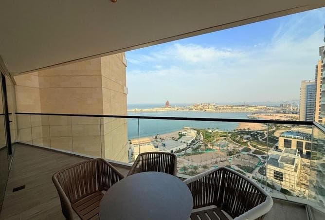 LUXURY 2 BHK FURNISHED APARTMENT SEA VIEW