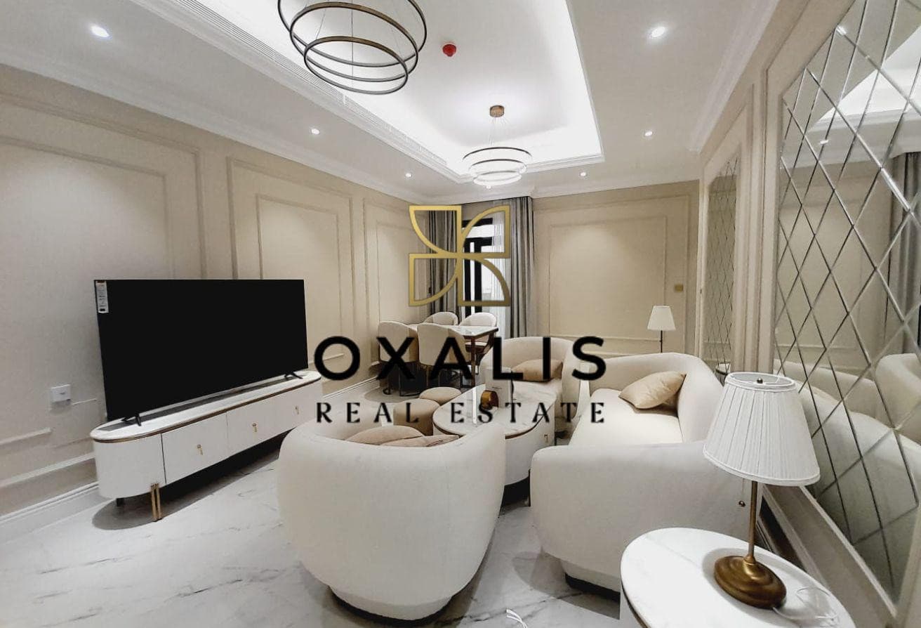 MODERN AND LUXURIOUS 2 BHK FURNISHED APARTMENT