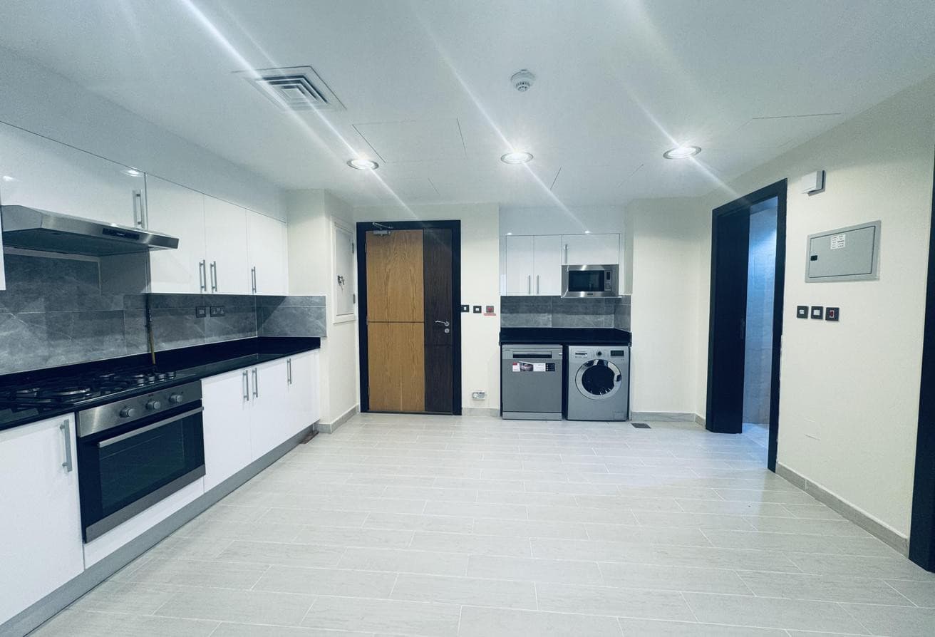 LUXURY APARTMENT / FULLY FURNISHED FOR SALE