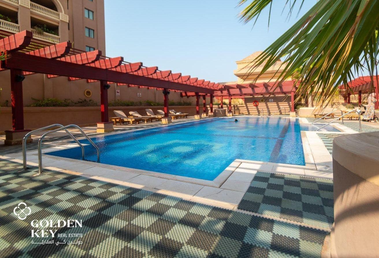 Spacious 1BHK + Office in Porto Arabia – For Rent
