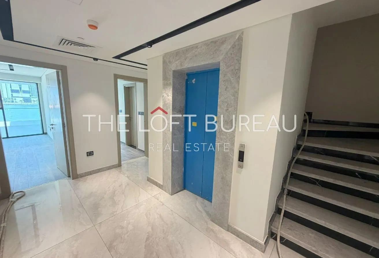TOWNHOUSE 5 BR+MAID|BEACH ACCESS| FF|PP UP TO 6 YY