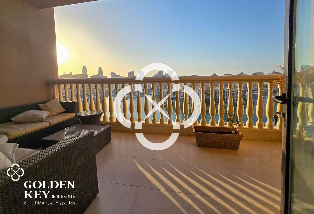 Exceptional 2 Bedrooms with Full Marina View