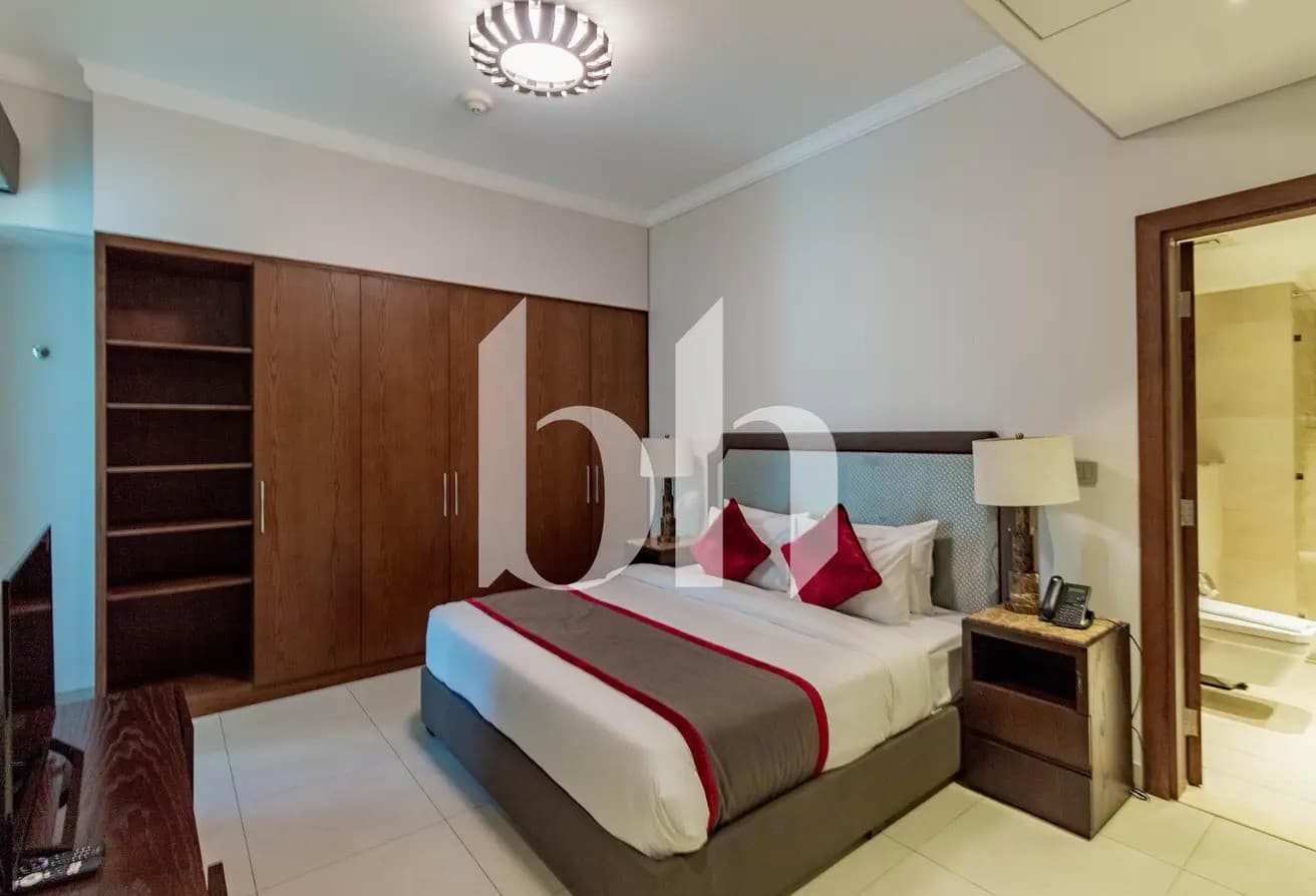 Elegant Waterfront Living | Fully Furnished 1-BHK