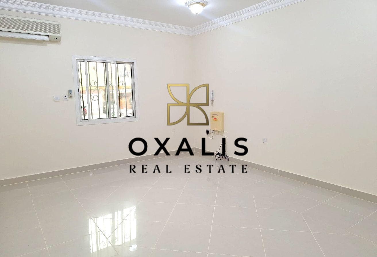 BIRGHT AND SPACIOUS 2 BHK APARMENT | OLD AIRPORT