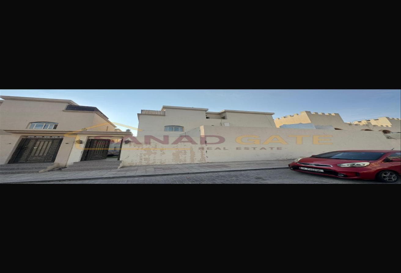 For sale: Standalone villa in Old Thumama