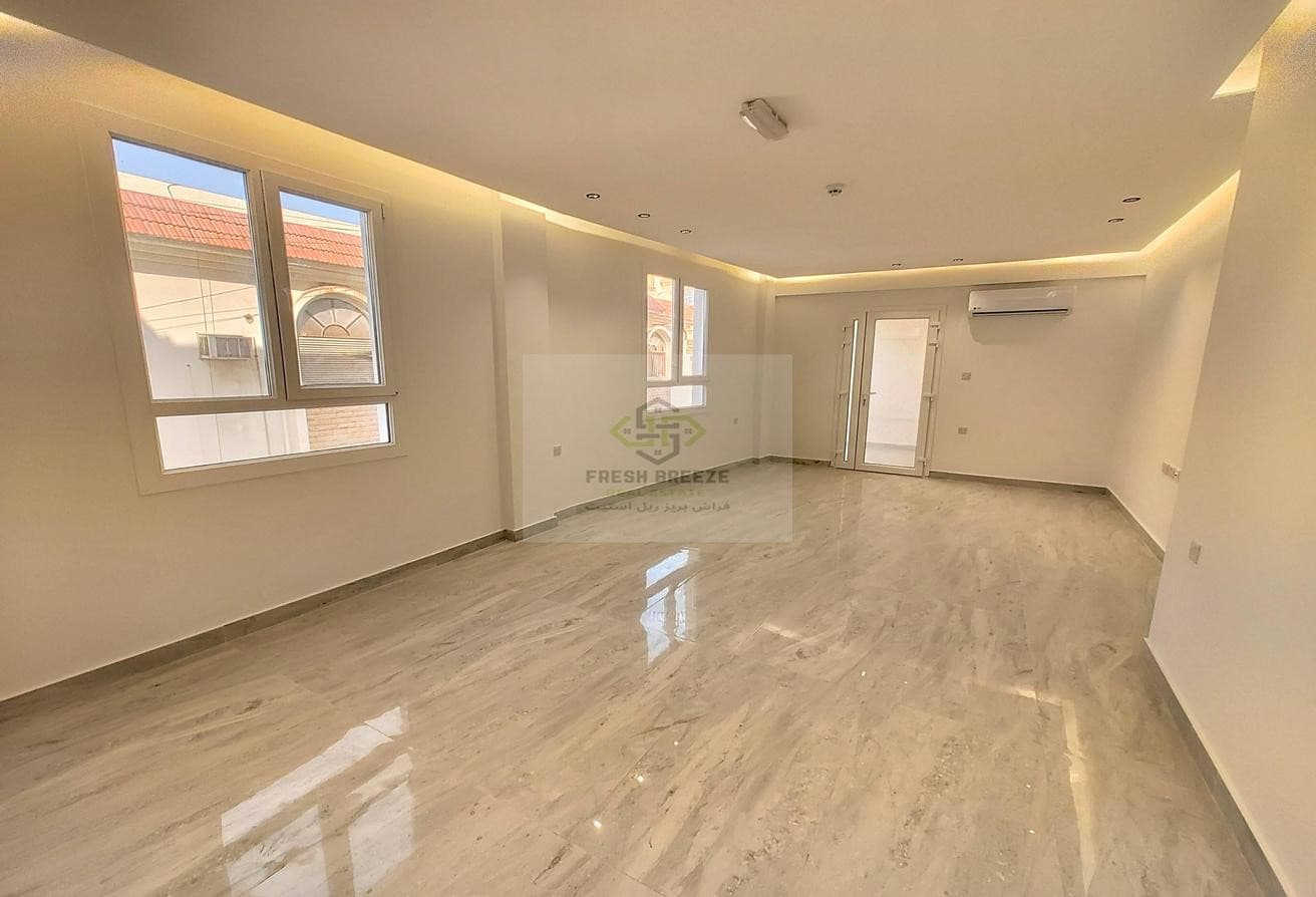 Brand New//3Bhk Semi Furnished Frist Month Free
