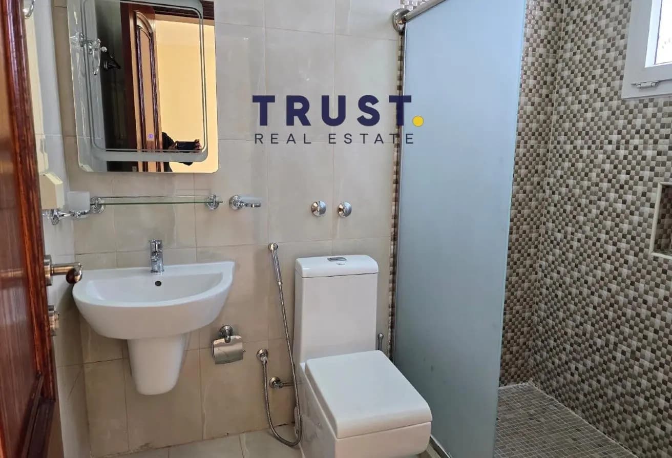 Family Villa in Al Rayyan | 5BR Semi-Furnished
