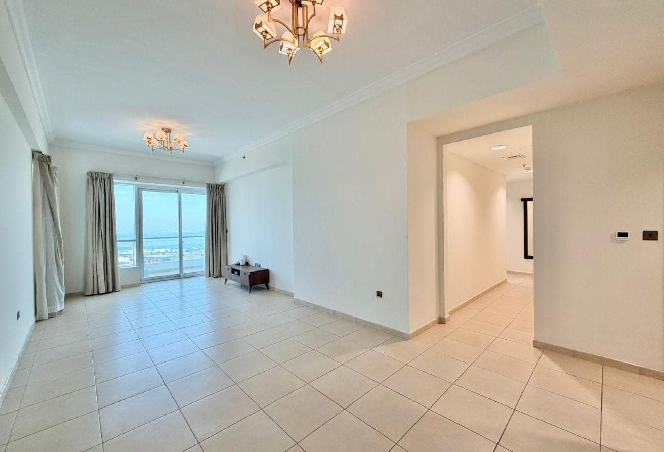3BR | SF | Utilities Included | Sea View