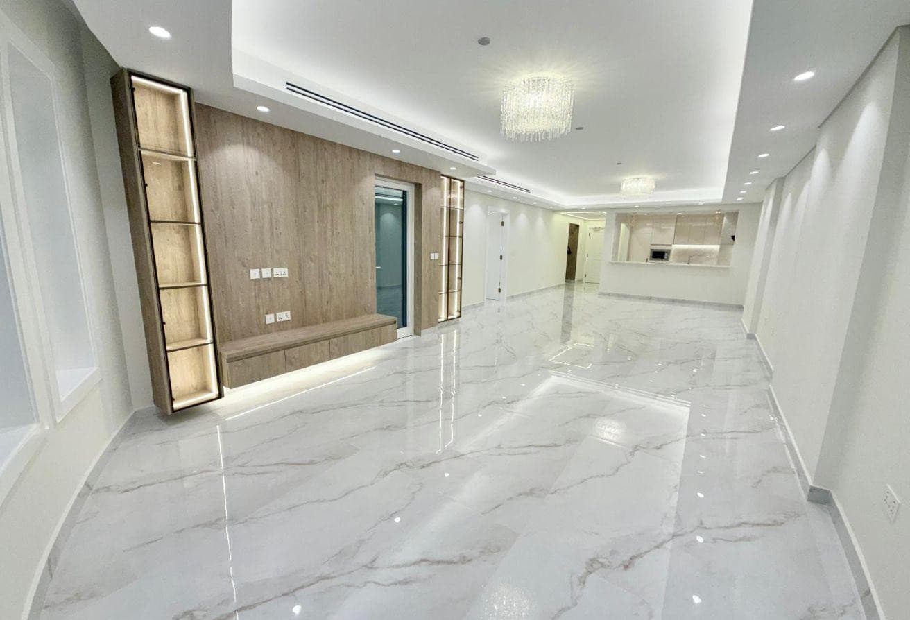 Fully Renovated - Luxury 1Bedroom - Porto Arabia