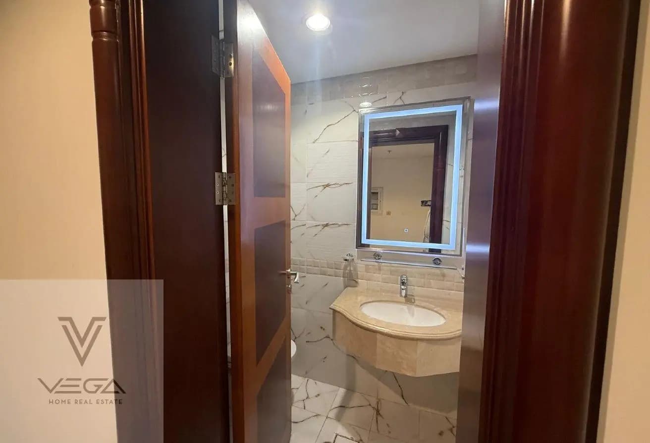 Fully Furnished 2 Bedroom with City View