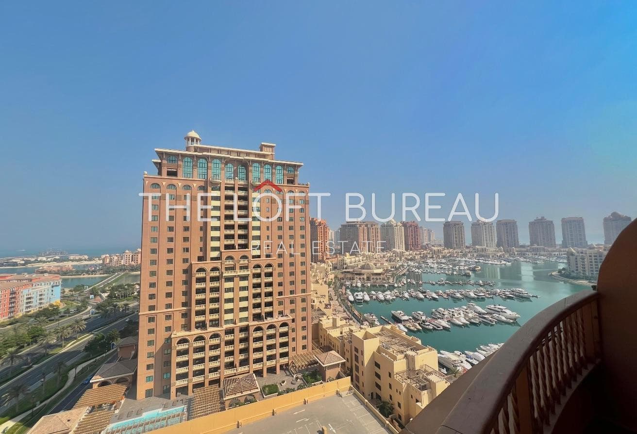 Hot Offer ! BRIGHT 2 BED | BILLLS DONE | TERRACE