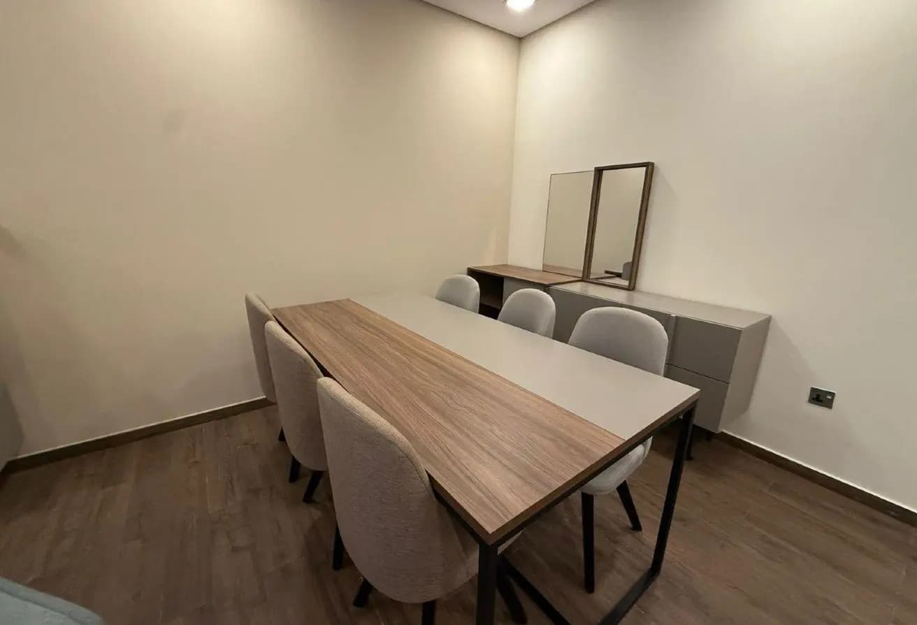 Furnished 1BHK for Rent in The Pearl - Incl. Bills