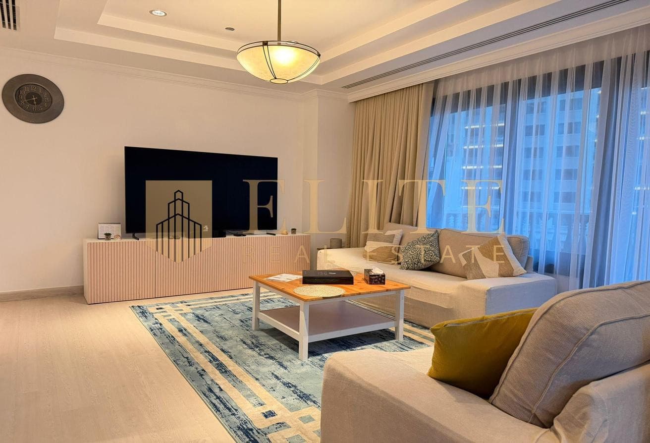 Luxurious One Bedroom Apartment Furnished