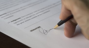 How Do I Transfer To Another Company in Qatar?